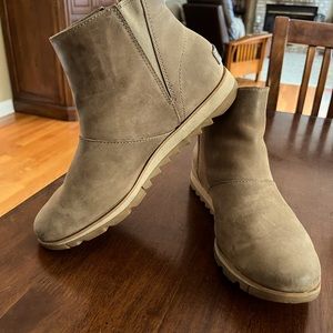 SOREL women’s boots